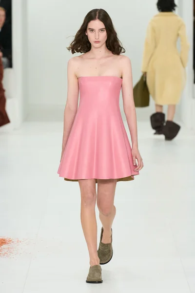Look 39